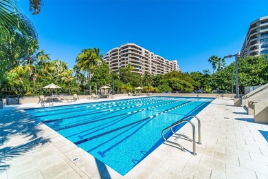Key Colony III #802 offers 2,013 square feet of well-planned - photo 28