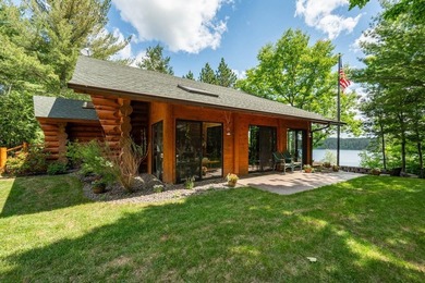 Set on 193 feet of private Bluewater Lake shoreline with - photo 4
