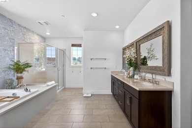 1461 Montclair St. - Quiet luxury with impeccable style on Mare - photo 39