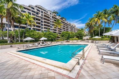 Key Colony III #802 offers 2,013 square feet of well-planned - photo 41