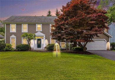 Nestled in the heart of Webster, this impeccably maintained - photo 2