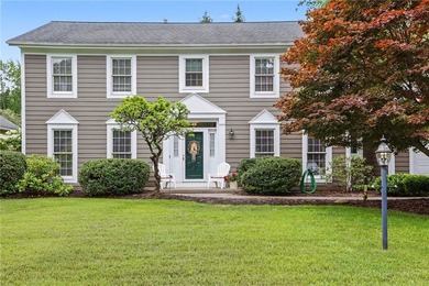 Nestled in the heart of Webster, this impeccably maintained - photo 3