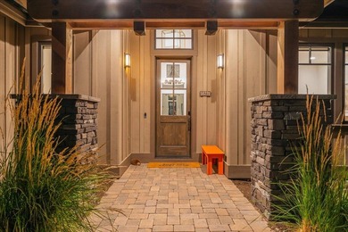 Discover bright modern luxury in Caldera Springs, Sunriver's - photo 44