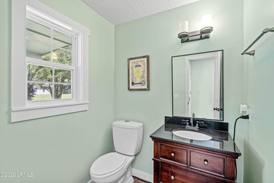 Welcome to 4326 Quail Dr. This beautifully updated 3 bedroom, 2 - photo 5
