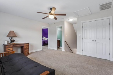 Welcome to this move-in ready Cape Cod situated on 5.12 scenic - photo 8