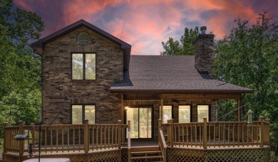 Lake Home For Sale in Eagle Rock, Missouri
