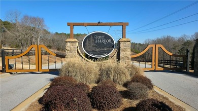 Lake Keowee Lot For Sale in Six Mile South Carolina