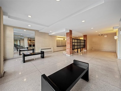 Welcome home to this beautifully maintained apartment in the - photo 11