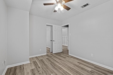 Beautifully updated 4-bedroom, 2.5-bath home offering the - photo 29