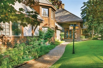 Lake Home For Sale in Lake Arrowhead, California