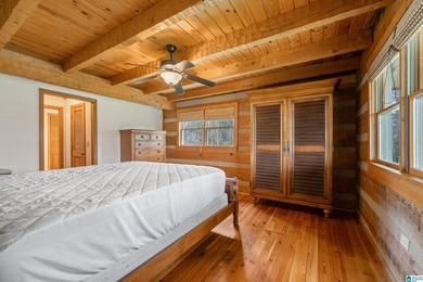 Private Island with an Unmatched Magnificent Western Red Cedar - photo 32
