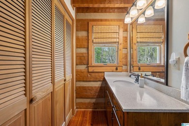 Private Island with an Unmatched Magnificent Western Red Cedar - photo 34