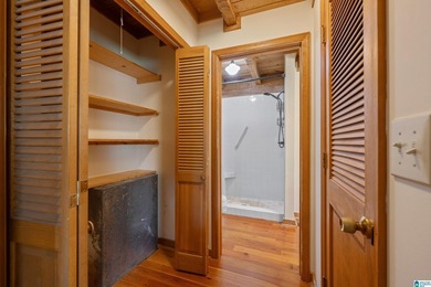 Private Island with an Unmatched Magnificent Western Red Cedar - photo 35