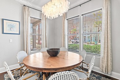 This recently and tastefully renovated 4-bedroom, 3 1/2-bath - photo 10