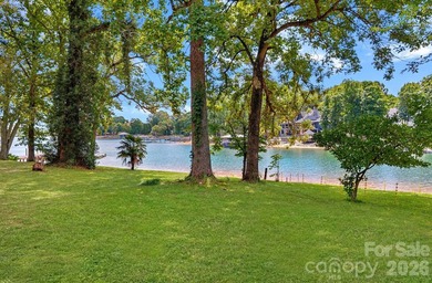An extraordinary opportunity to build a custom modern luxury - photo 8