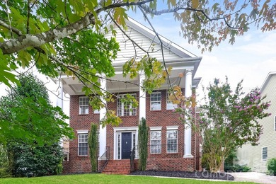 Spacious and move-in ready, this 5 bedroom, 4.5 bath Charlotte - photo 1
