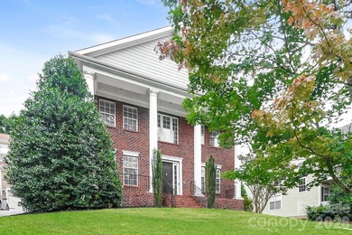Spacious and move-in ready, this 5 bedroom, 4.5 bath Charlotte - photo 2