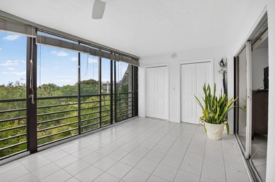 Priced to Sell!!! Spacious, beautiful and fully remodeled corner - photo 25