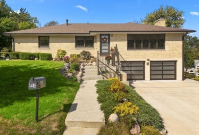 Lake Home For Sale in Lake Geneva, Wisconsin