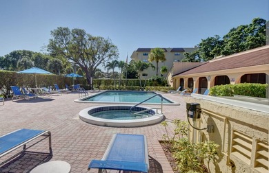 Priced to Sell!!! Spacious, beautiful and fully remodeled corner - photo 33