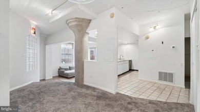 MOTIVATED SELLER: BOUTIQUE OLD CITY CORNER UNIT W/ 2 PRIVATE