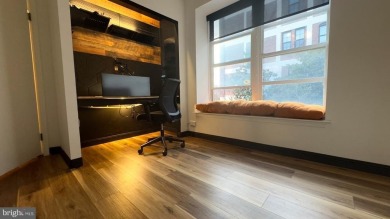 MOTIVATED SELLER: BOUTIQUE OLD CITY CORNER UNIT W/ 2 PRIVATE