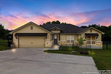 Canyon Lake Home For Sale in Canyon Lake Texas