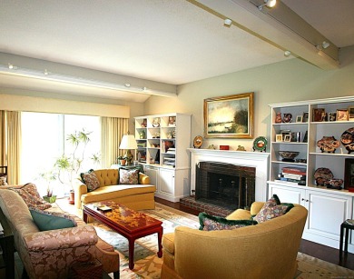 Lake Condo For Sale in Southbury, Connecticut