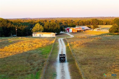 Eastgate Ranch is a premium, turnkey cattle and recreational - photo 5