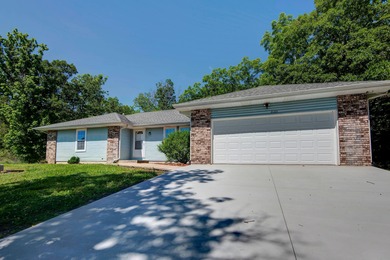 (private lake, pond, creek) Home Sale Pending in Humansville Missouri