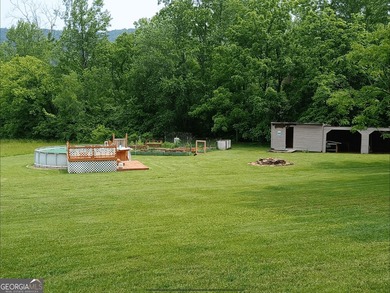 MINI FARM AND MORE... You might find a house that has a few more - photo 6