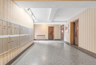 A Flexible Layout Your Pet Will Love Too at the Thurman Verona - photo 2