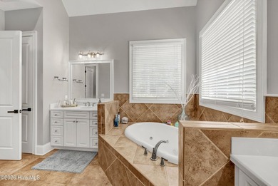 Welcome to this impeccably maintained 4 bedroom, 3.5 bath - photo 22