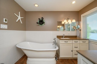 Nestled on a picturesque waterfront lot in Hammonton, this - photo 27