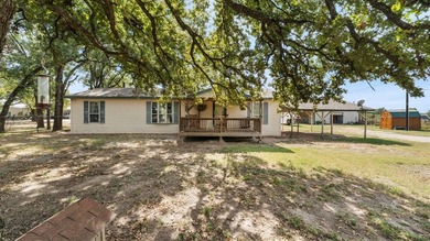 (private lake, pond, creek) Home For Sale in Terrell Texas