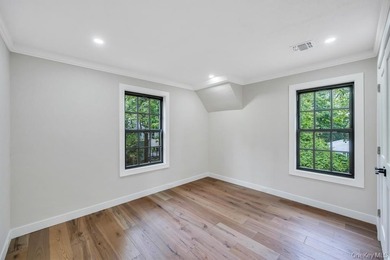 Welcome to 6 Sheffield Road, a newly renovated modern sanctuary - photo 19