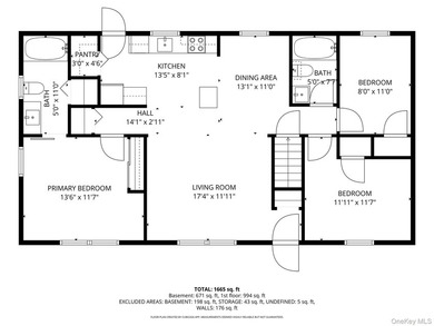 Beautifully maintained 3 bedroom, 2 bath ranch featuring an open - photo 35
