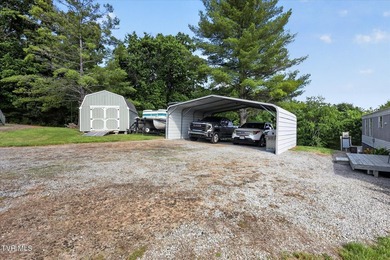 Exceptional opportunity to own 4.58 private acres, 300 ft road - photo 10