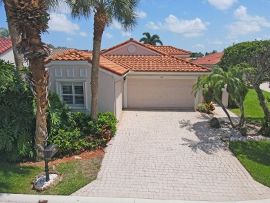 Lake Home For Sale in Boynton Beach, Florida