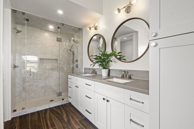 Located on a private cul-du-sac in the Kaimalino neighborhood of - photo 17