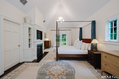 Privately sited in the heart of Greenfield Hill, this updated - photo 19
