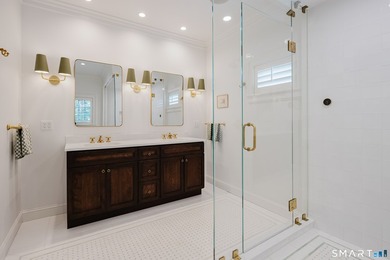 Privately sited in the heart of Greenfield Hill, this updated - photo 20