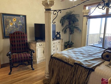 You will love the layout and the view of this Lake View condo at - photo 23