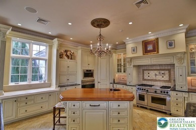 Designed by Scholz Designs of Ohio, this 38+ acre estate - photo 23