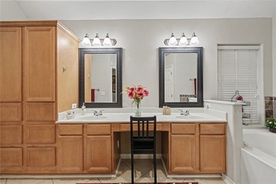 Welcome to this stunning Kings Crossing estate, perfectly - photo 27
