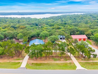 Lake Home For Sale in Pottsboro, Texas