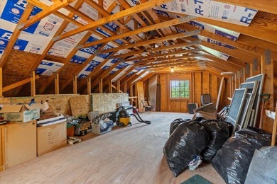 Beautifully updated 4-bedroom, 3-bath home situated on just - photo 43