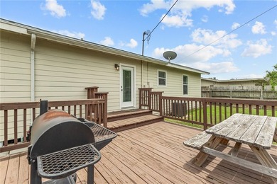 Move-in ready, fully furnished, and packed with opportunity this - photo 21