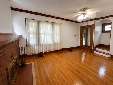 Welcome home to this 19th ward charmer. All the warmth of - photo 8