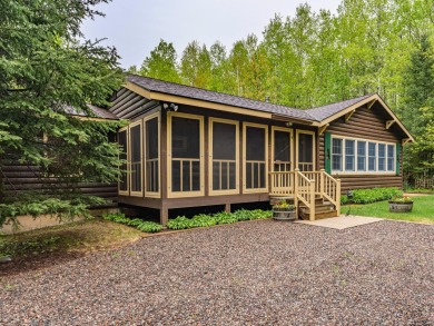 Fuller Lake Home For Sale in Minocqua Wisconsin